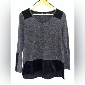 Ivanka Trump - Black and Gray Long Sleeved Top
